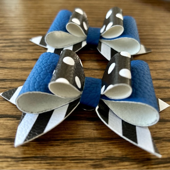 SOLD•Shoe Clips - Picture 3 of 3